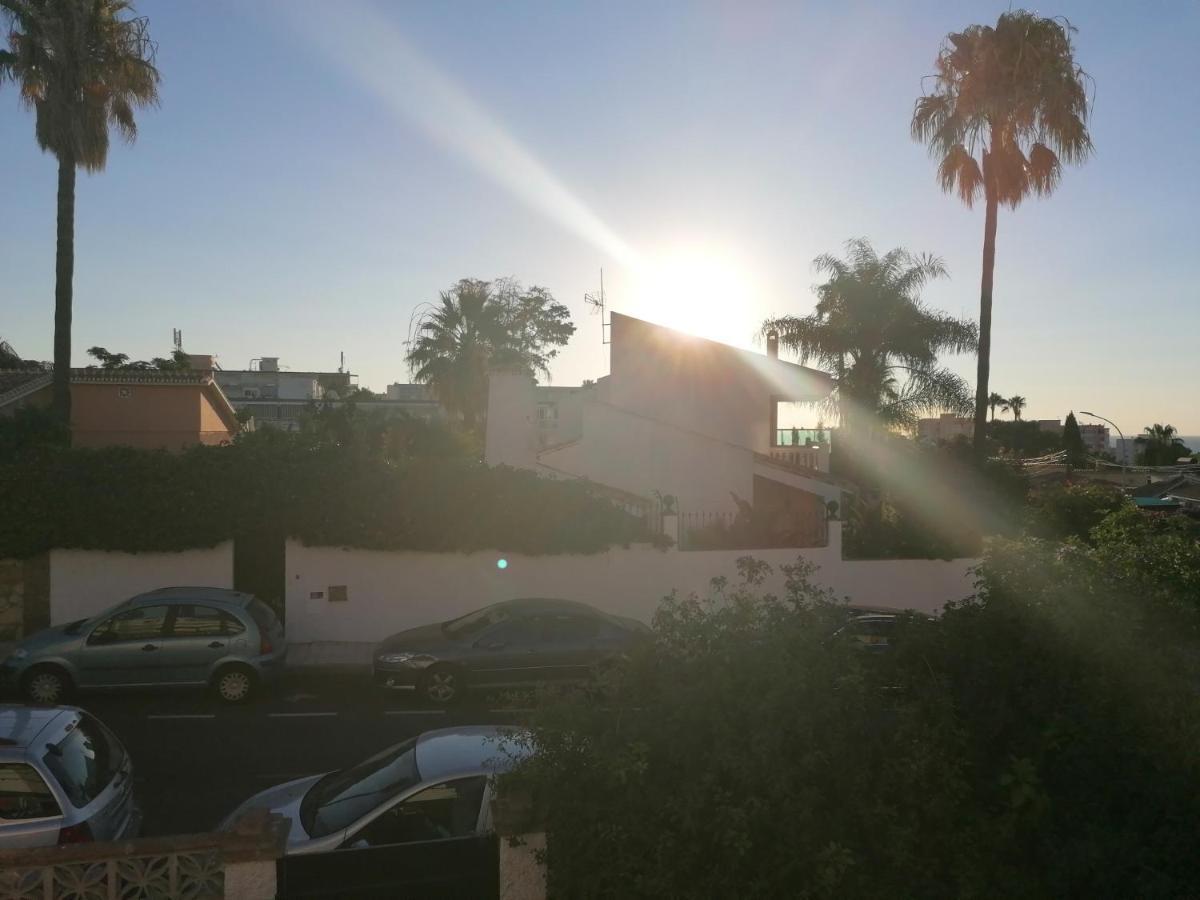 Appartement Moderne Pour 6 Adultes Benalmádena Exterior foto